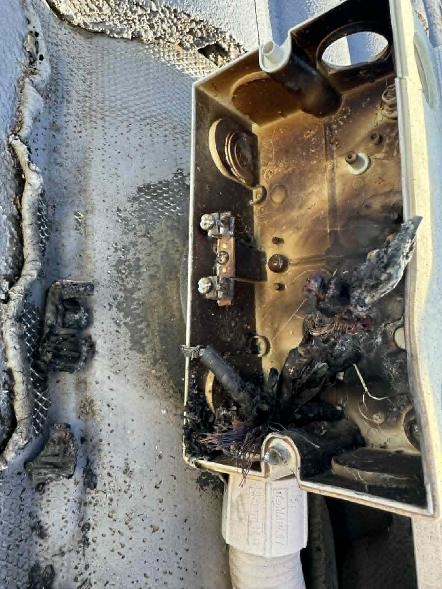Burnt Isolator Solar Isolator Burnt Out Due to Water